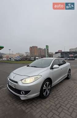 Седан Renault Fluence 2012 в Обухове