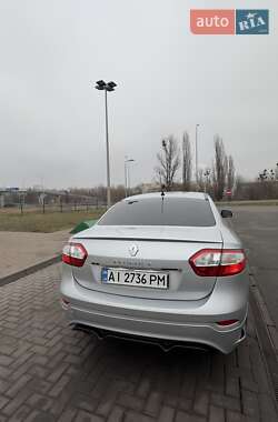 Седан Renault Fluence 2012 в Обухове
