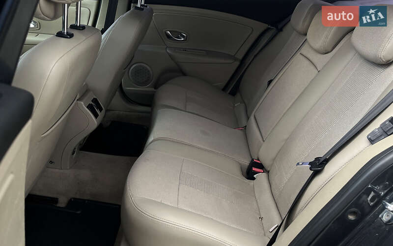 Седан Renault Fluence 2010 в Мукачево фото 20 Седан Renault Fluence 2010 в Мукачево