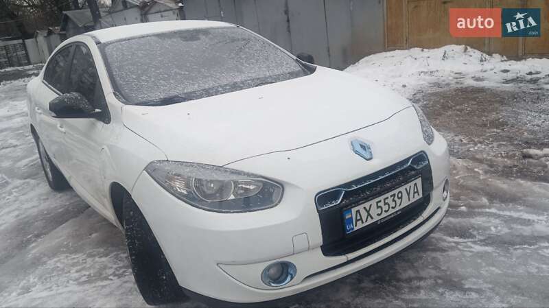 2011 Renault Fluence, VIN VF1LBZBZ0L4652698:plate — фото 1 (autoria)