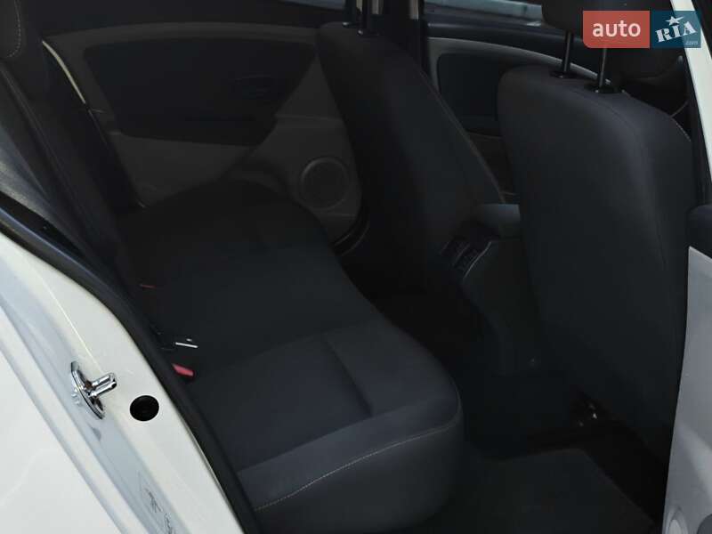 Седан Renault Fluence 2011 в Харькове