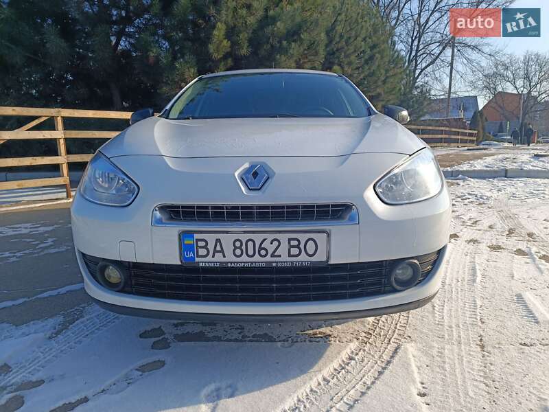 Седан Renault Fluence 2010 в Кропивницькому
