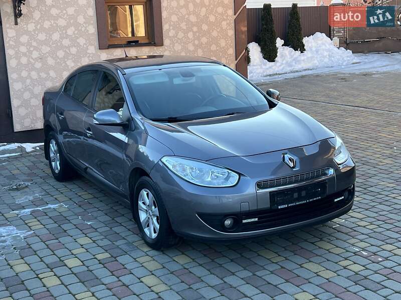 Седан Renault Fluence 2011 в Івано-Франківську