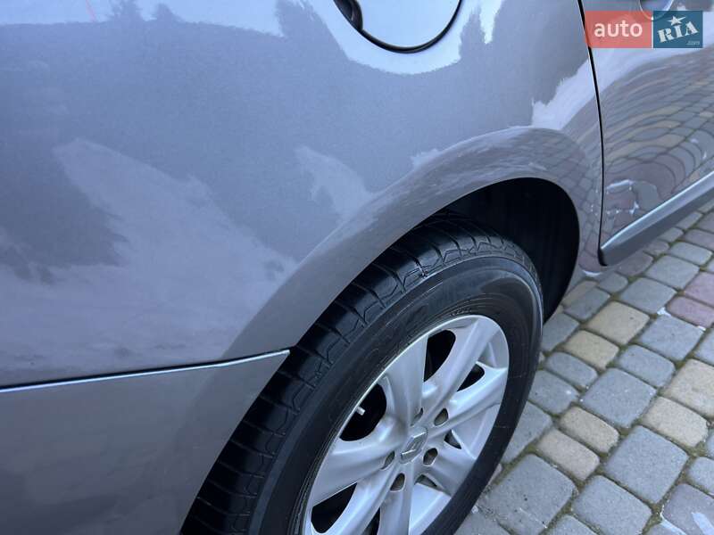 Седан Renault Fluence 2011 в Івано-Франківську