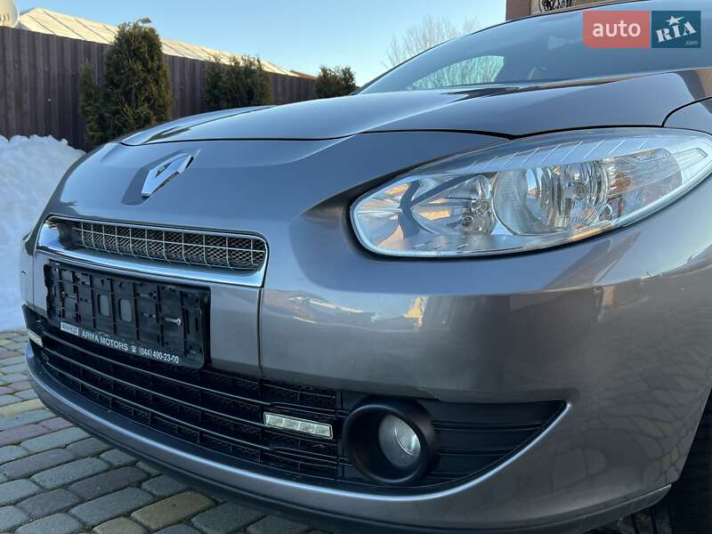 Седан Renault Fluence 2011 в Івано-Франківську