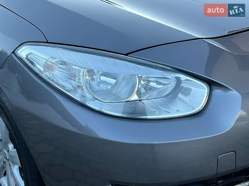 Седан Renault Fluence 2011 в Івано-Франківську