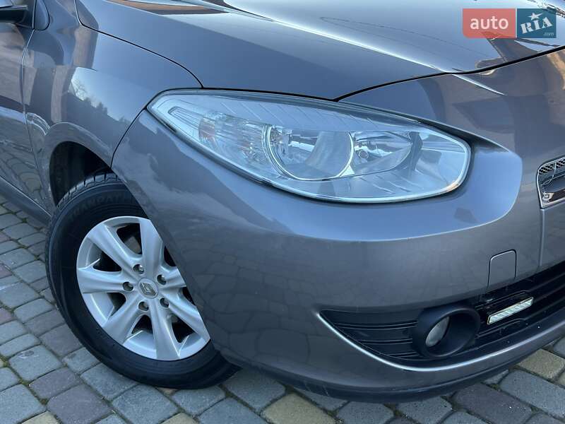 Седан Renault Fluence 2011 в Івано-Франківську
