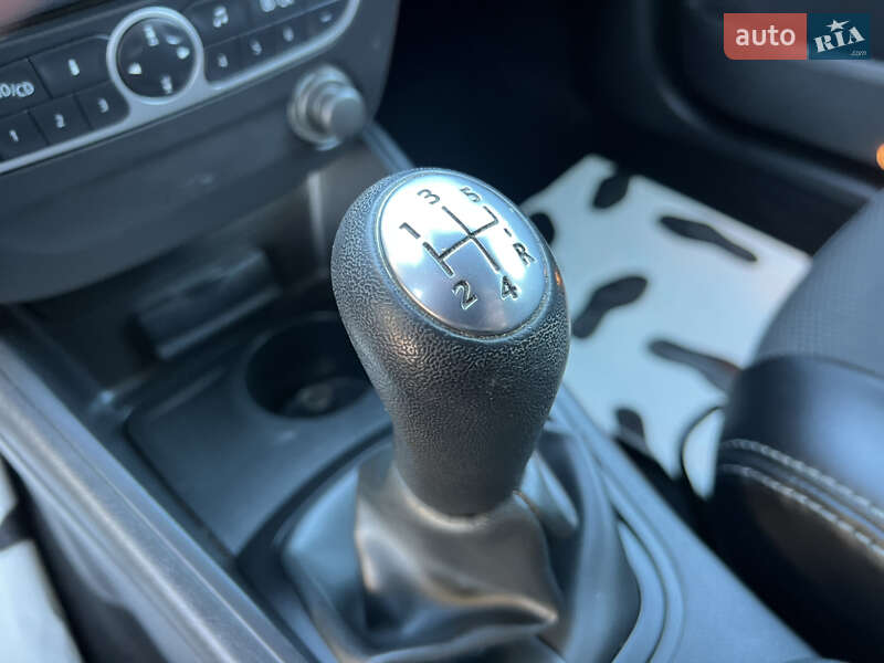 Седан Renault Fluence 2011 в Івано-Франківську