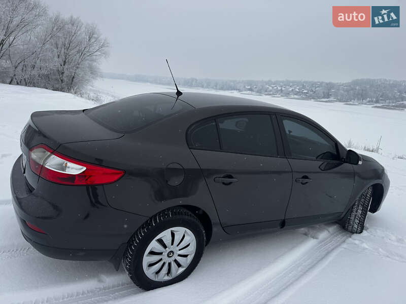 Седан Renault Fluence 2015 в Кам'янець-Подільському