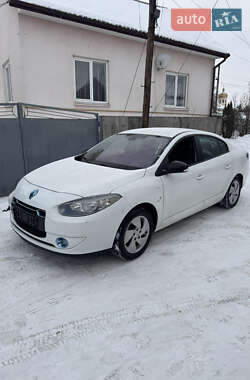 Седан Renault Fluence 2013 в Львові