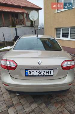 Седан Renault Fluence 2010 в Виноградове