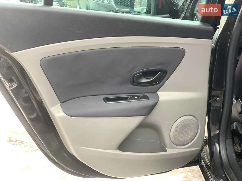 Седан Renault Fluence 2010 в Виннице фото 14 Седан Renault Fluence 2010 в Виннице
