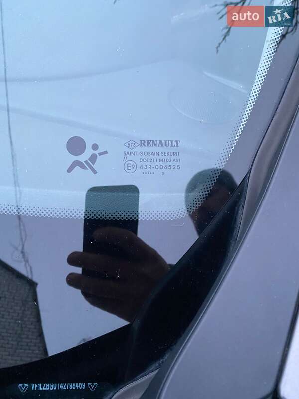 Седан Renault Fluence 2010 в Кременчуге