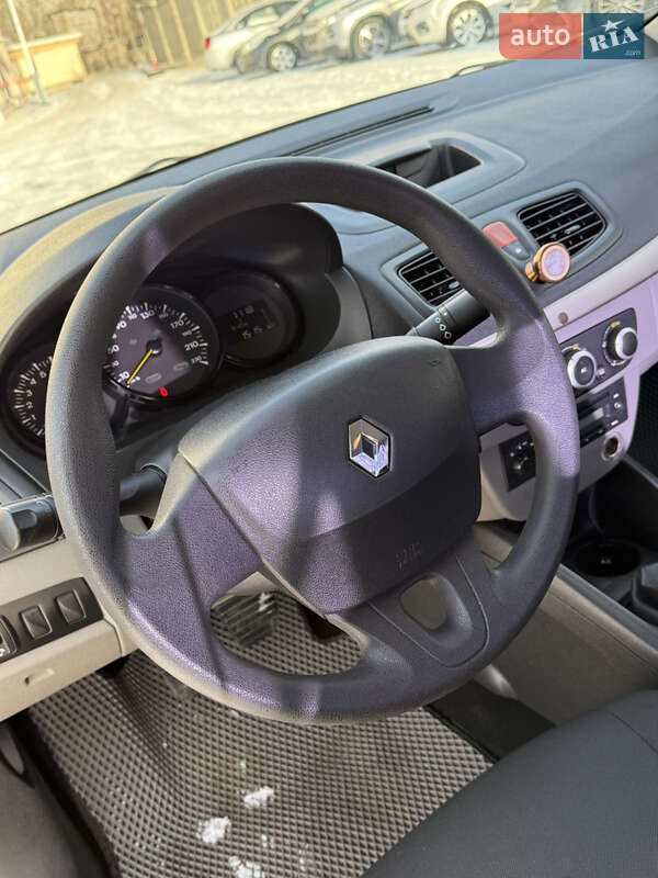 Седан Renault Fluence 2011 в Одессе