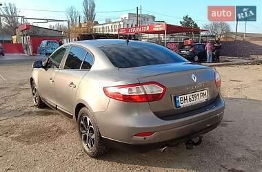 Седан Renault Fluence 2014 в Измаиле