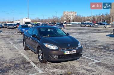 Седан Renault Fluence 2012 в Киеве