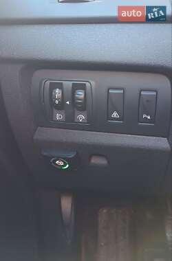 Седан Renault Fluence 2012 в Киеве