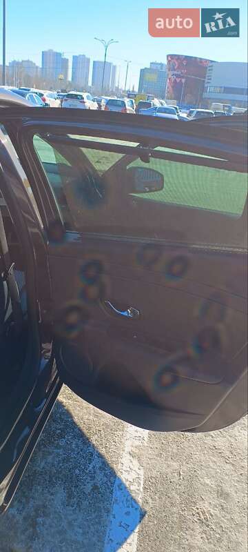 Седан Renault Fluence 2012 в Киеве