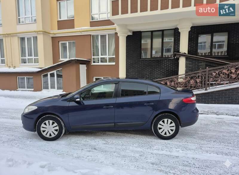 Седан Renault Fluence 2011 в Киеве