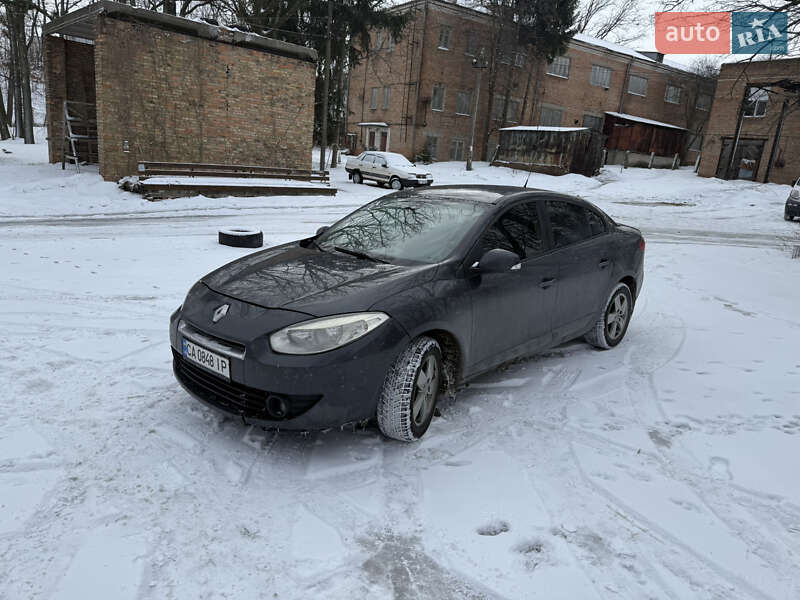 2010 Renault Fluence, VIN VF1LZBR0544135256:plate — фото 1 (autoria)