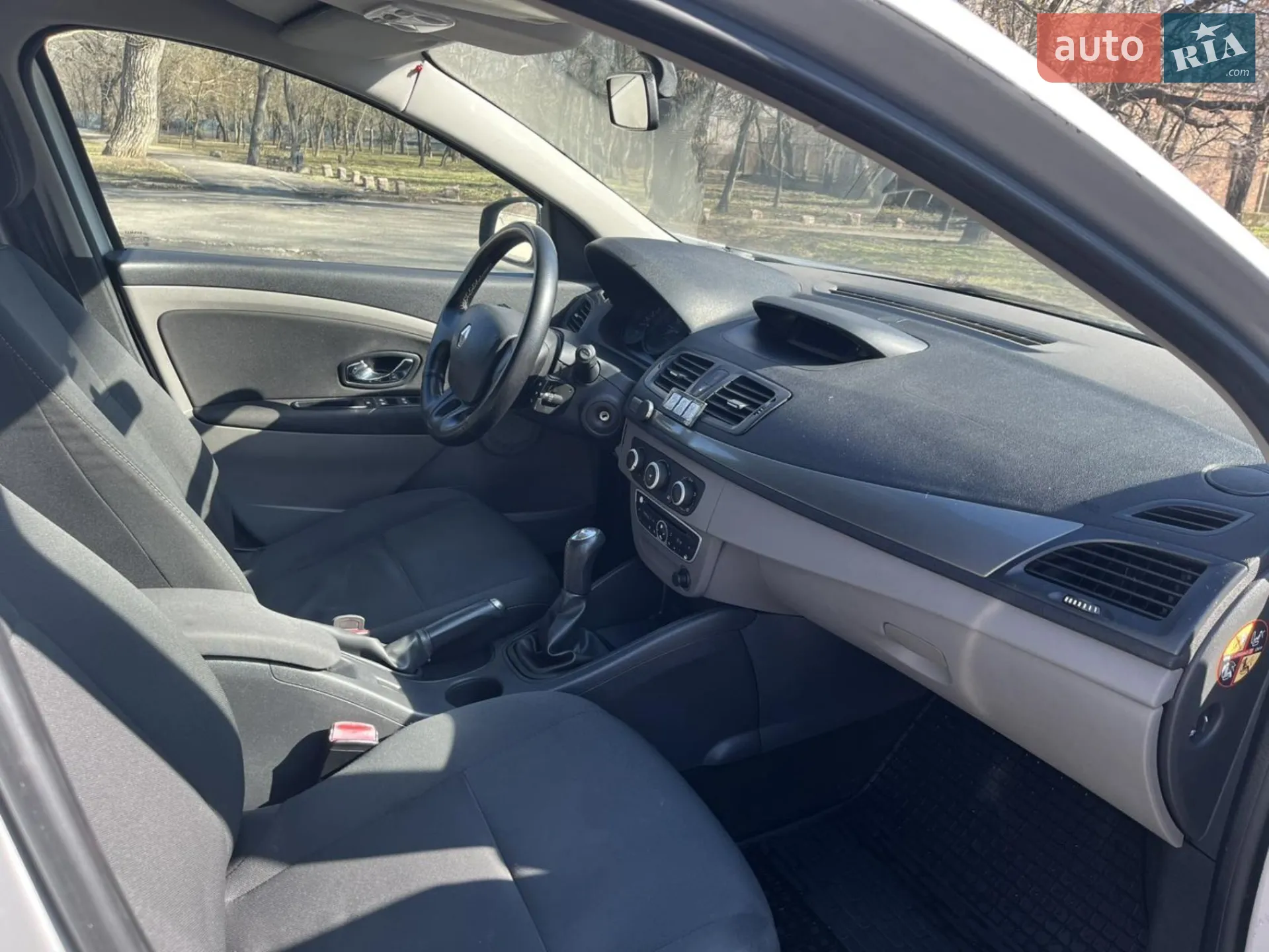 2012 Renault Fluence - мініатюра 14