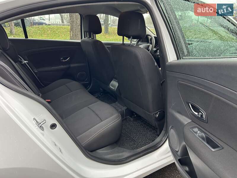 Седан Renault Fluence 2013 в Днепре