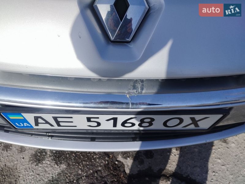 Седан Renault Fluence 2011 в Дніпрі