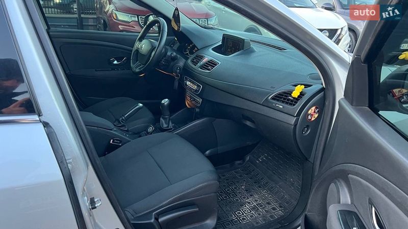 Седан Renault Fluence 2011 в Полтаве