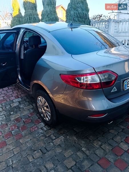 Седан Renault Fluence 2010 в Калинівці