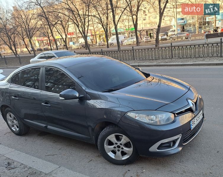 Седан Renault Fluence 2010 в Николаеве