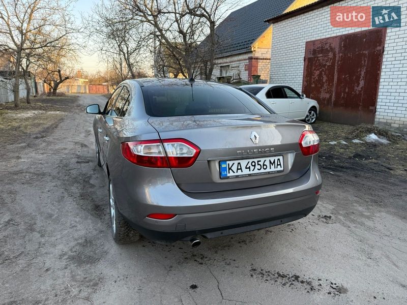 Седан Renault Fluence 2010 в Кременчуге