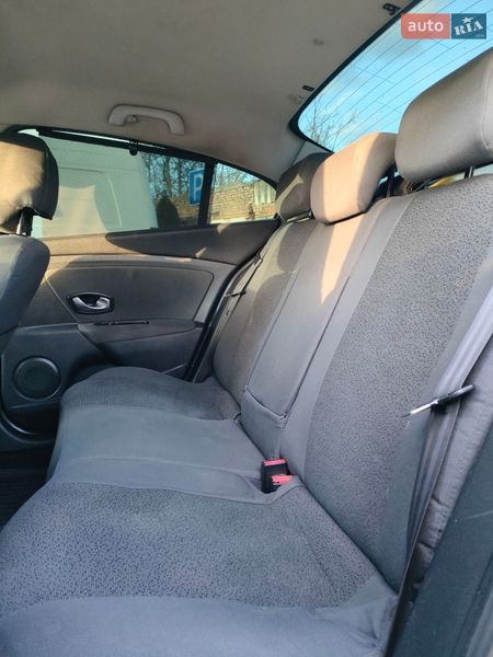 Седан Renault Fluence 2011 в Одессе