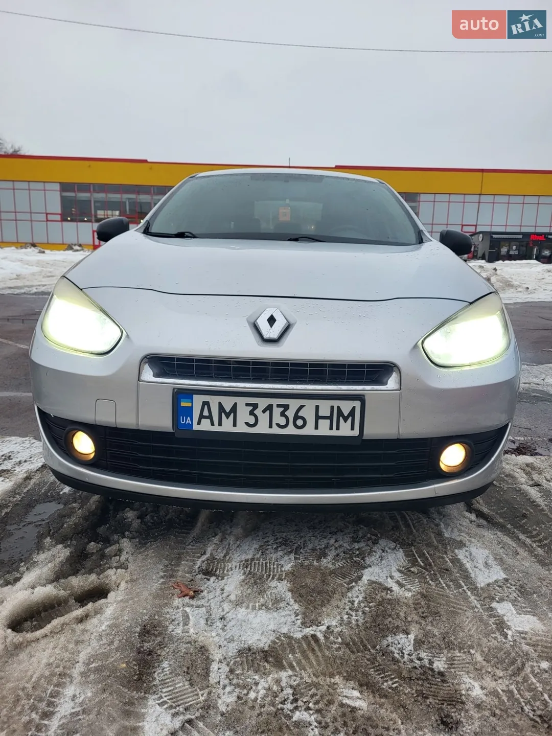 2011 Renault Fluence - мініатюра 4