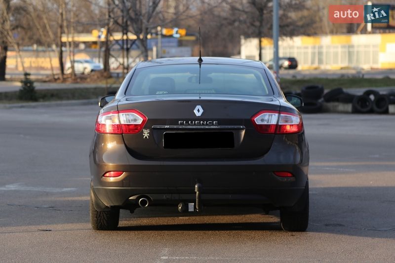 Седан Renault Fluence 2013 в Киеве