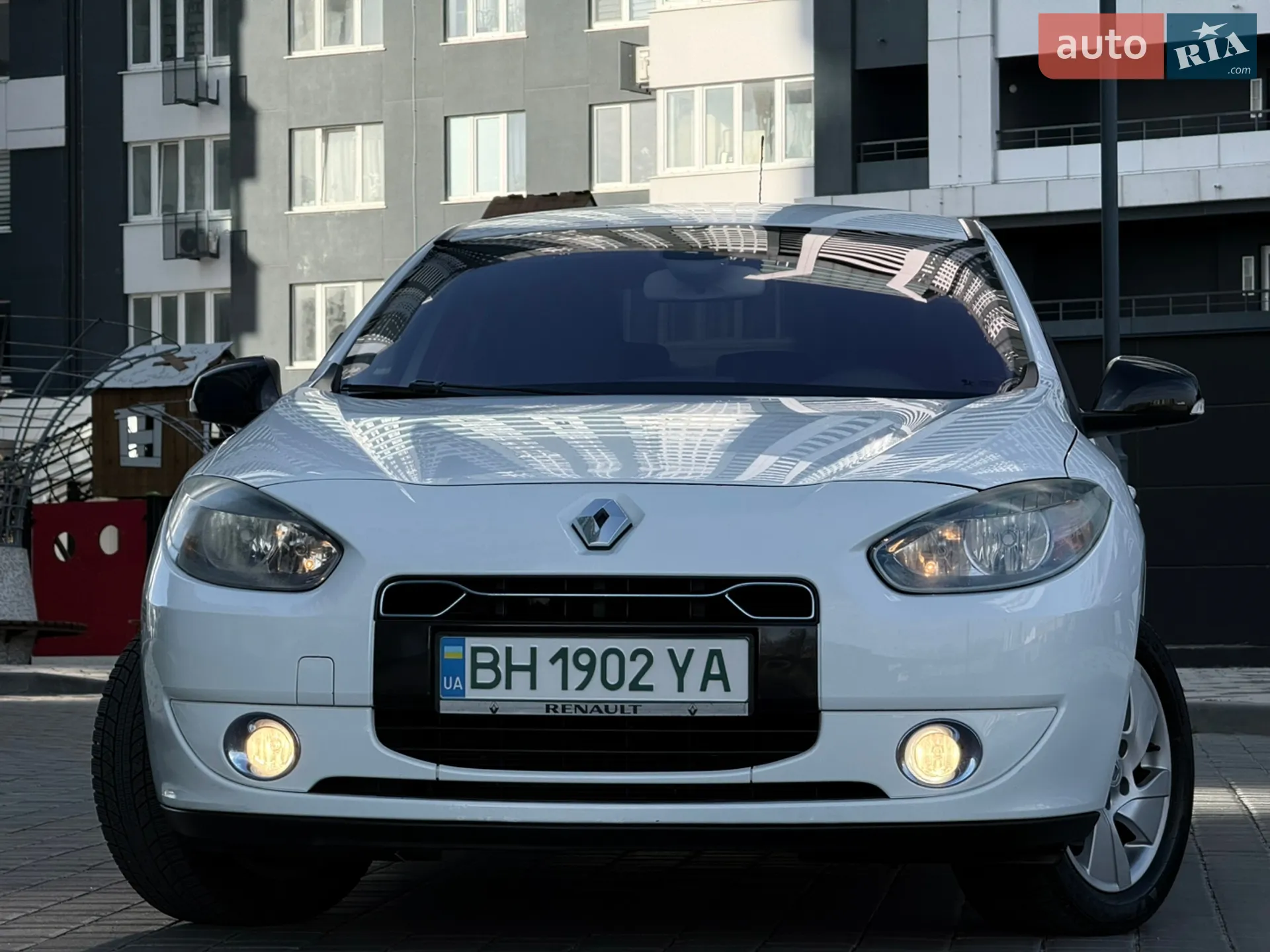 2011 Renault Fluence - мініатюра 10