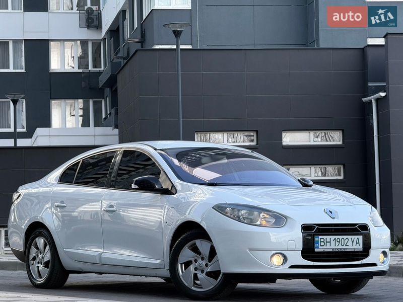 Седан Renault Fluence 2011 в Одессе