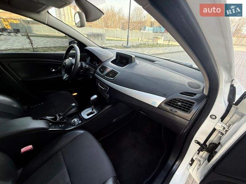 Седан Renault Fluence 2011 в Одессе