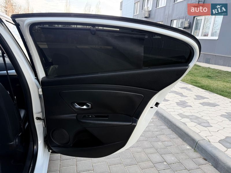 Седан Renault Fluence 2011 в Одессе