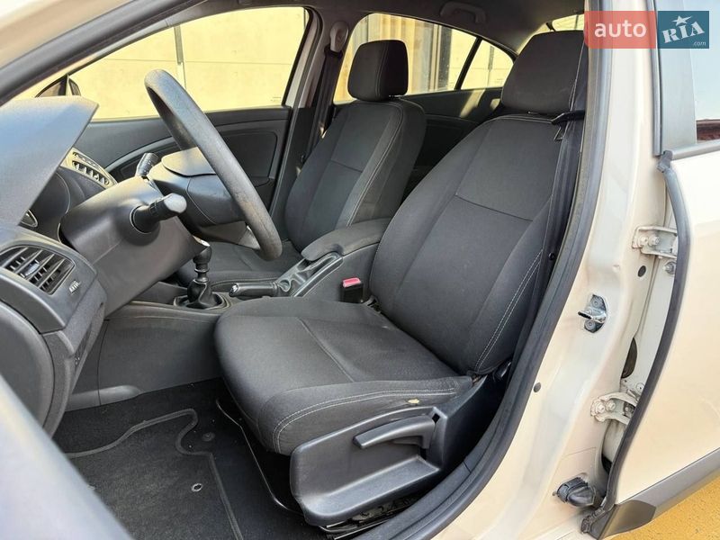 Седан Renault Fluence 2015 в Киеве фото 29 Седан Renault Fluence 2015 в Киеве