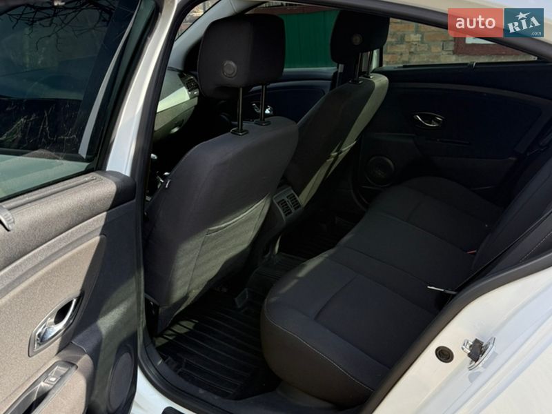 Седан Renault Fluence 2012 в Каневе фото 7 Седан Renault Fluence 2012 в Каневе
