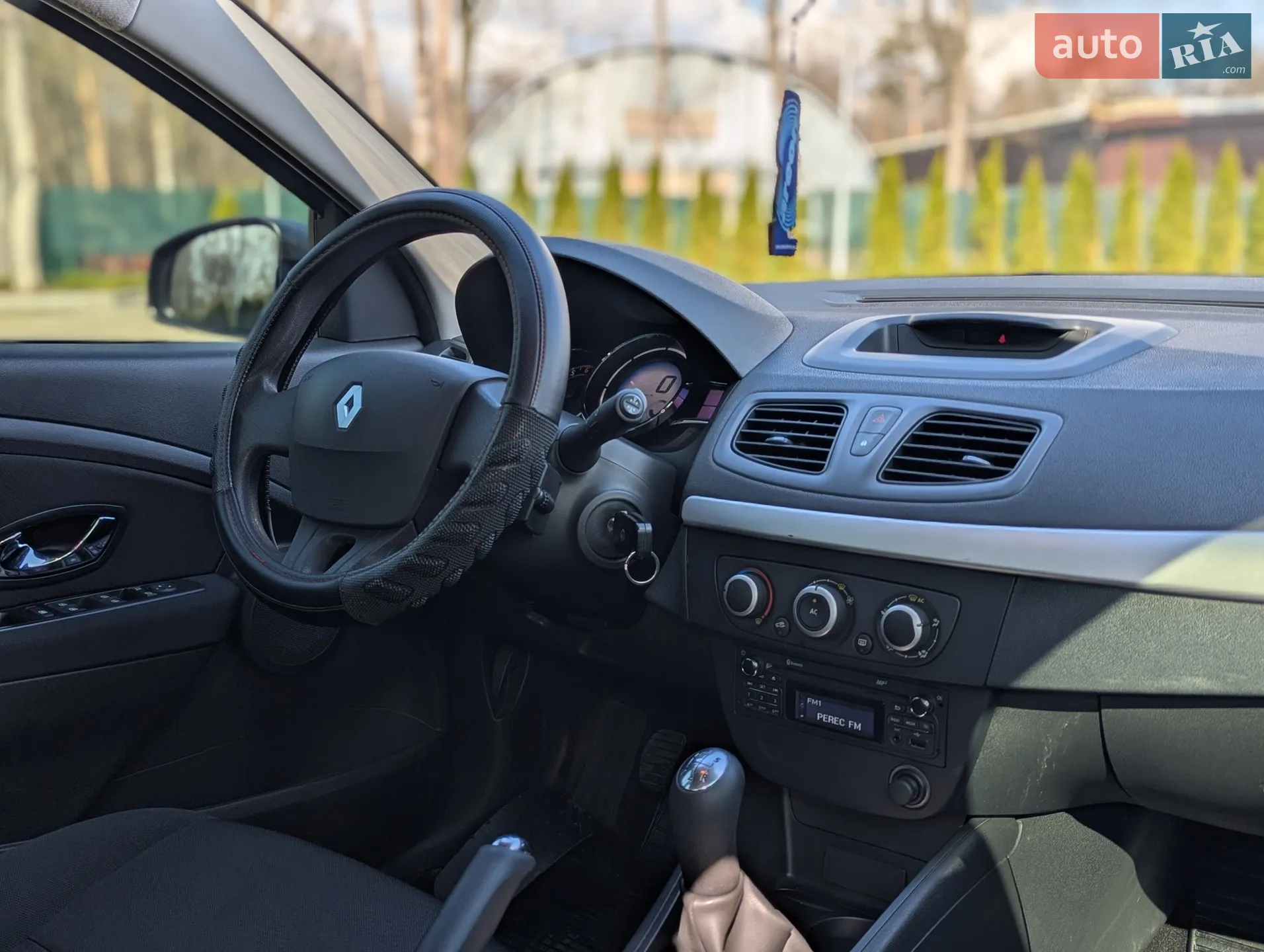2013 Renault Fluence - мініатюра 23