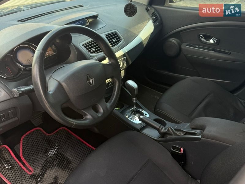 Седан Renault Fluence 2014 в Хмельницком