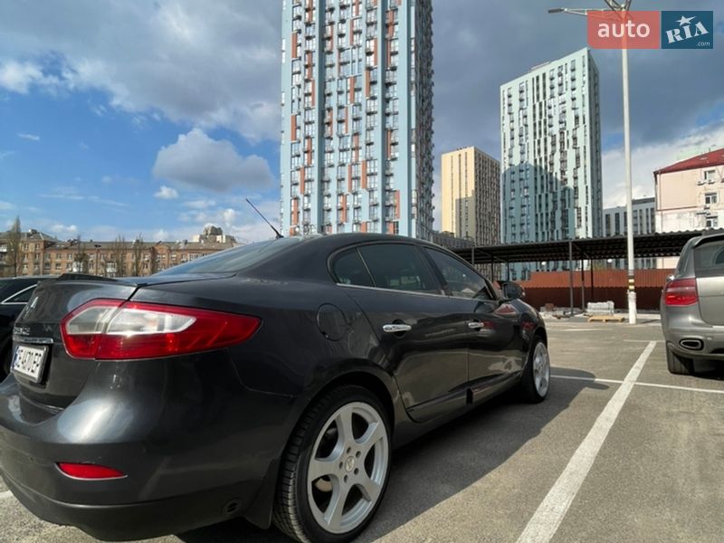 Седан Renault Fluence 2012 в Києві