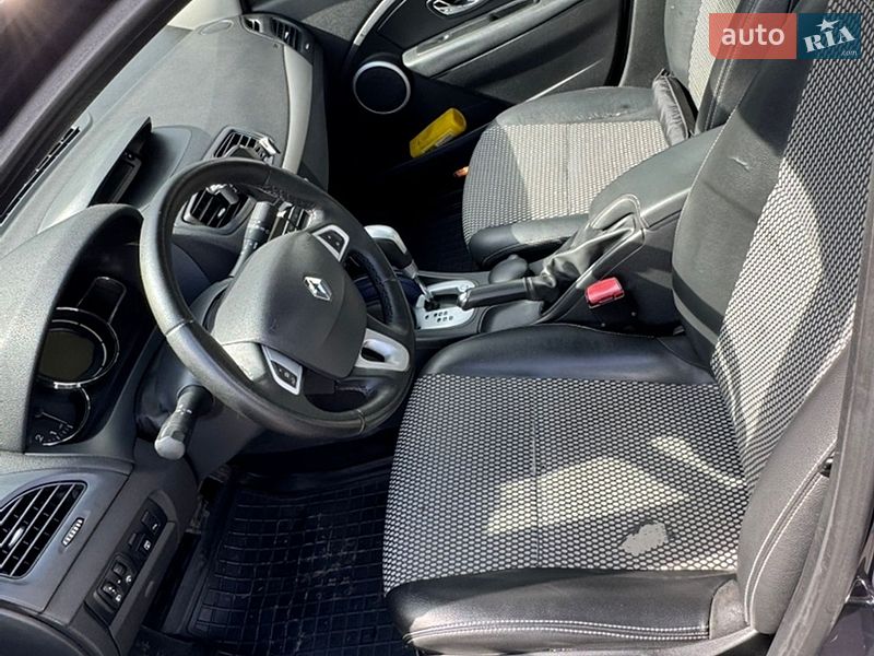 Седан Renault Fluence 2012 в Черкассах фото 21 Седан Renault Fluence 2012 в Черкассах