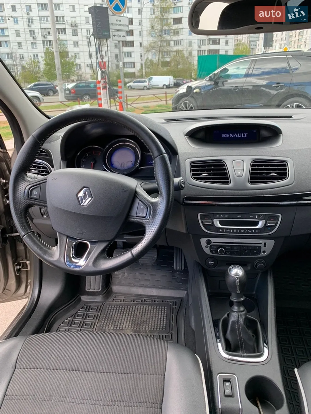 2013 Renault Fluence - мініатюра 13