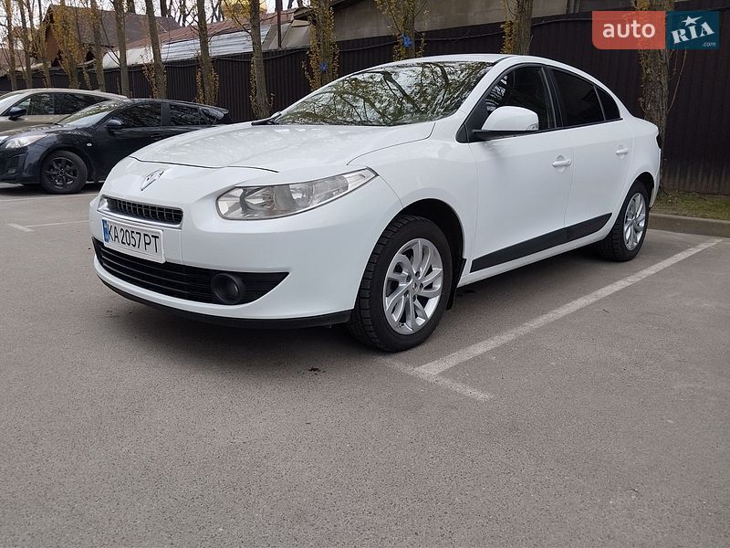 Седан Renault Fluence 2012 в Киеве