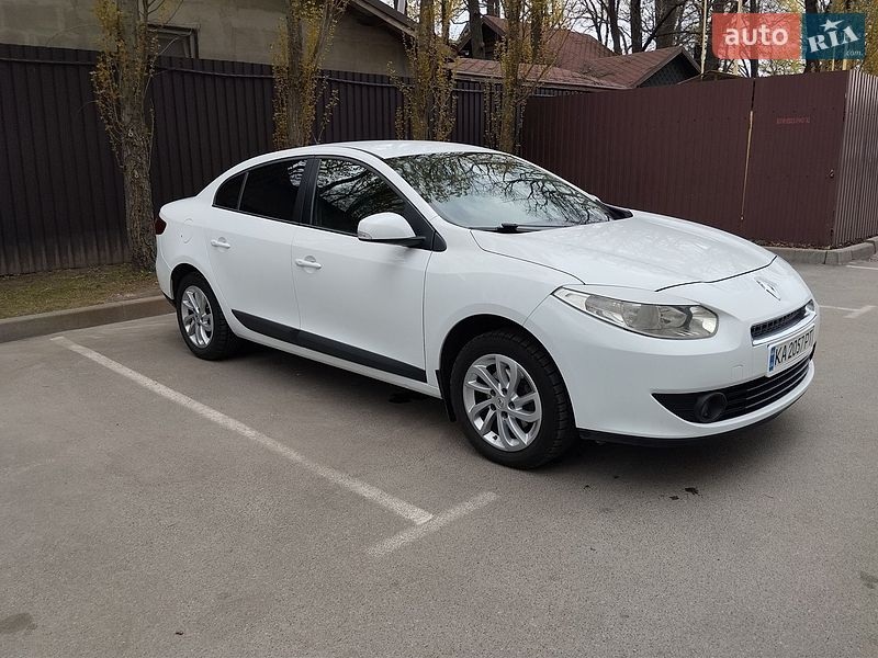 Седан Renault Fluence 2012 в Киеве