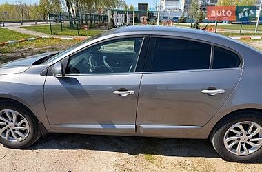 Седан Renault Fluence 2011 в Киеве
