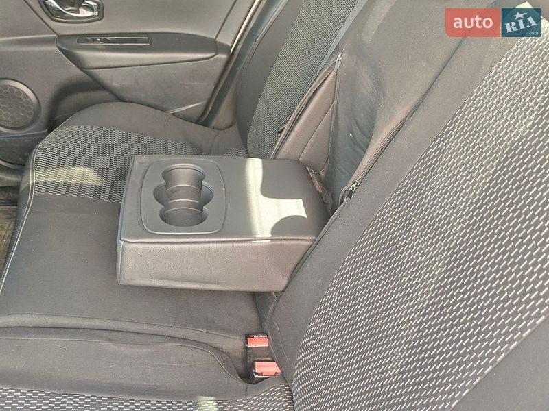 Седан Renault Fluence 2012 в Дніпрі