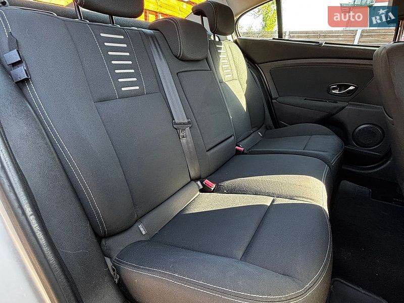 Седан Renault Fluence 2012 в Белогородке